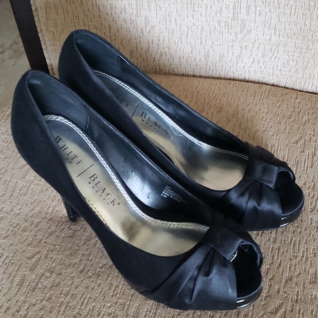 White House Black Market Shoes